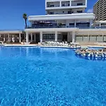Blue Bay Paradise - Front With Sea View *