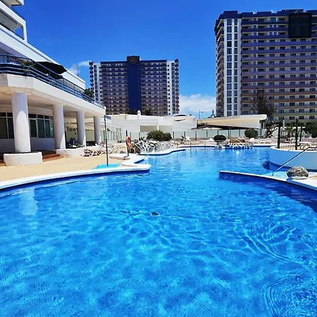 Blue Bay Paradise - Front With Sea View *