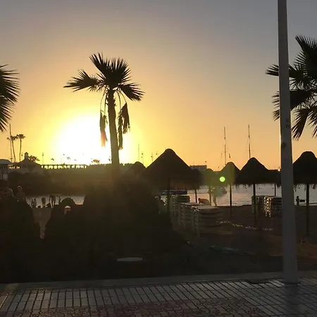 Blue Bay Paradise - Front With Sea View *