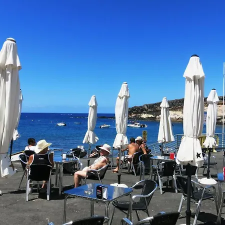 Blue Bay Paradise - Front With Sea View *