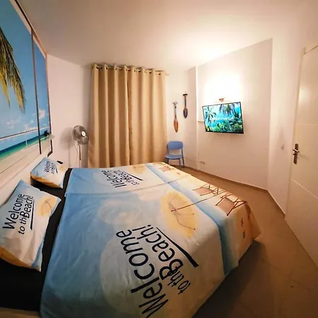 Апартаменты Blue Bay Paradise - Front With Sea View *