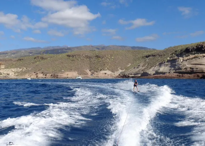 Blue Bay Paradise - Front With Sea View