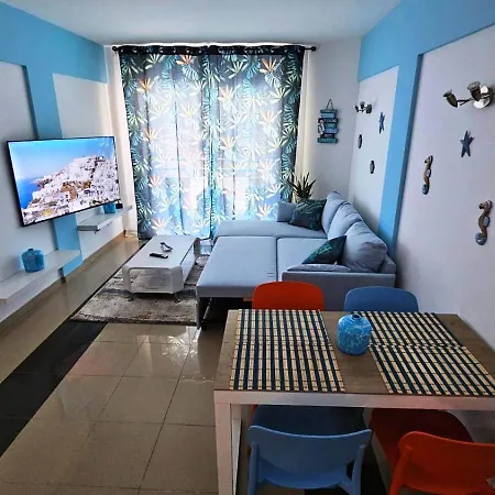 Blue Bay Paradise - Front With Sea View *