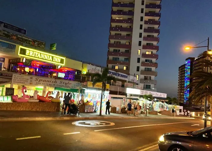 Blue Bay Paradise - Front With Sea View 公寓